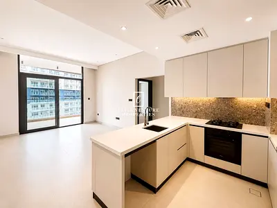 LUXURY LIVING | BIG LAYOUT | PRIME LOCATION