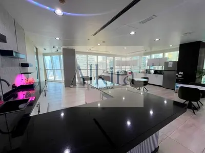 READY BUSINESS CENTER | 68 OFFICES | CANAL VIEWS