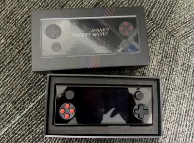 AYANEO Pocket Micro 8GB / 256 GB Standard-3.5 Inches 960x640(Screen Aspect Ratio 3:2 )