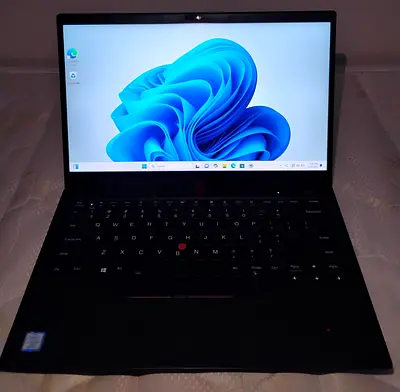🔥 Lenovo ThinkPad X1 Carbon 6th Gen – Core i7 Touchscreen 🔥