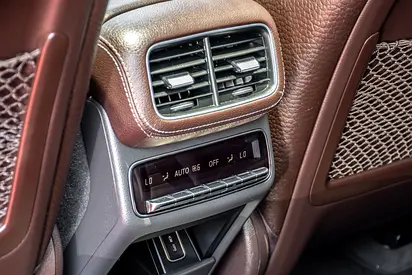 2019 Mercedes-BENZ GLS — миниатюра 15