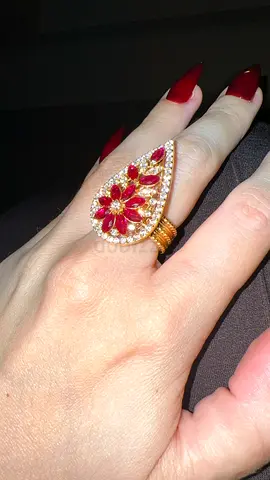 21 KT TRADITIONAL GOLD RING