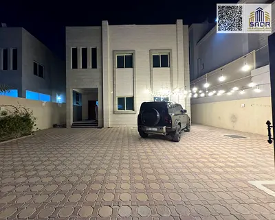 A unique opportunity to own a spacious family villa in a strategic location and close to all servic