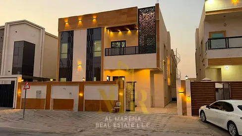 عنوان الفخامة في الياسمين – عجمان! فيلا بتصميم معماري حديث وواجهة حجرية أنيقة، في موقع حيوي مميز وبسعر منافس يمنحك أفضل قيمة مقابل الاستثمار.
