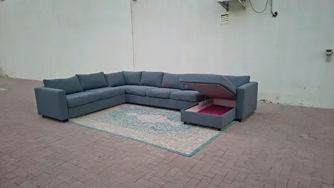 Large Family Sofa Bed – Offers plenty of seating space for family and guests. The L-shape design can