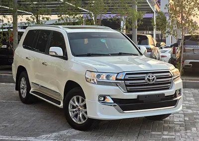 صورة 2 لـ 2019 Toyota LAND CRUISER