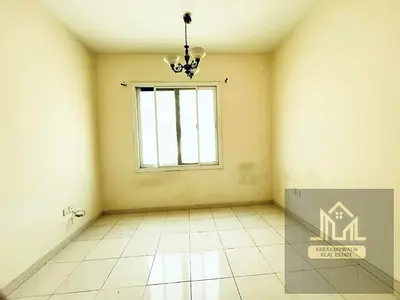 specious apartment \\ neat and clean \\ prime location // family building 17K