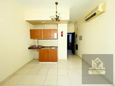 specious apartment \\ neat and clean \\ prime location // family building 17K