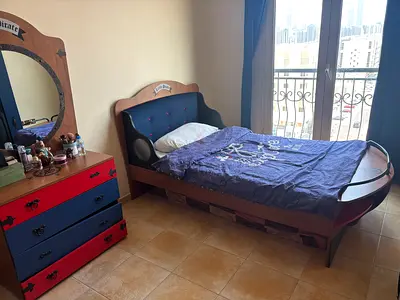 Bedroom Set for Sale – Good Condition