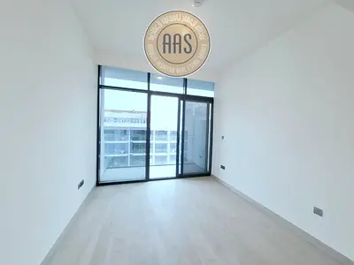 Luxury & Modern Focus " Stunning Modern Property