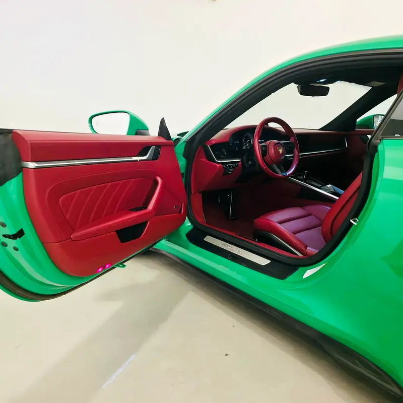 Porsche 911 2023