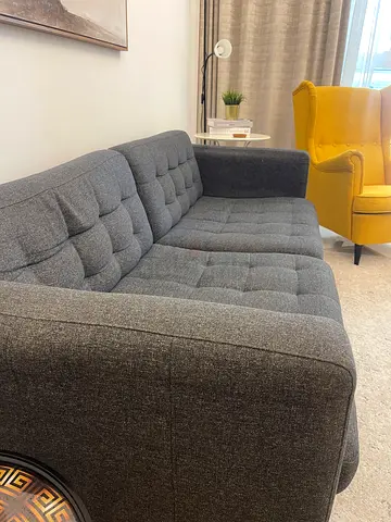 Stylish 3-Seater Sofa with 2 Armchairs – Good Condition