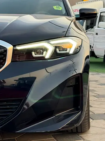 2025 BMW I3 photo 5