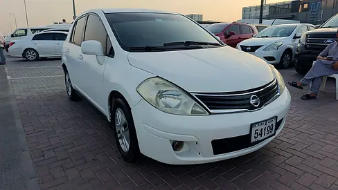 2012 Nissan TIIDA — фото 4
