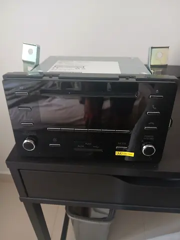Single DIN Car Stereo Head Unit with CD Player (used)