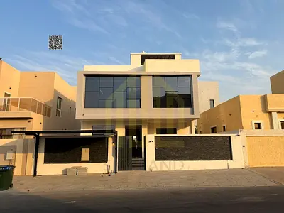 2floors,roof-Negotiable-freehold-prime location