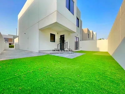 Single Row-End Unit | Discounted Rent | 3BR TH + MAIDS ROOM | Ready To Move