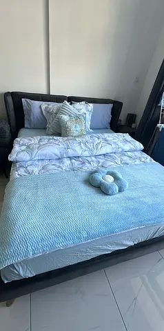 Pan emirates bed and mattress