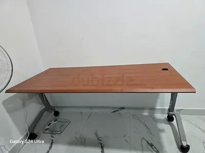 Table/Work desk