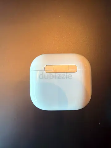Apple AirPods 4Pro charging case usbc 2025