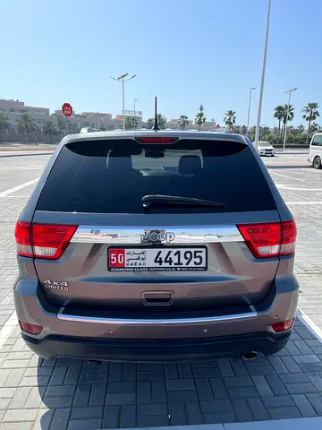 صورة مصغرة 4 لـ 2013 JEEP GRAND CHEROKEE