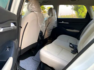 2020 KIA SELTOS 照片 10