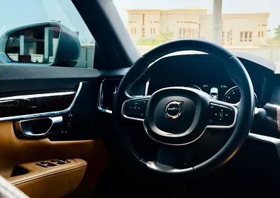 صورة 14 لـ 2018 Volvo S90