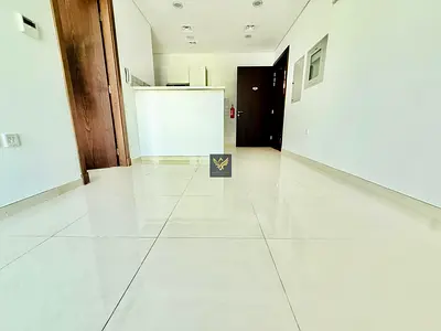 1BR Apartment | Prime Location | Downtown Skyline View | Pool & Gym Access