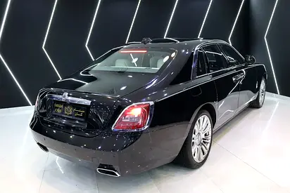 2021 ROLLS-ROYCE GHOST — миниатюра 14