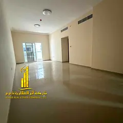 A very spacious apartment with a large area, first occupant and new finishing, in a prime location n