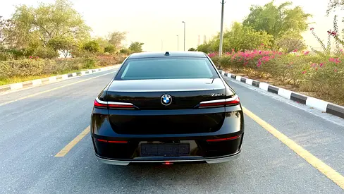 BMW 7 Series 735i, миниатюра 18