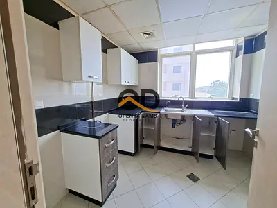 LIKE BARAND NEW FAMILY BUILDING 2BHK 2 WASHROOM CANTARAL AC WITH BULCONEY RANT ONLY 48K ( OUT SAID COMMUNITY)