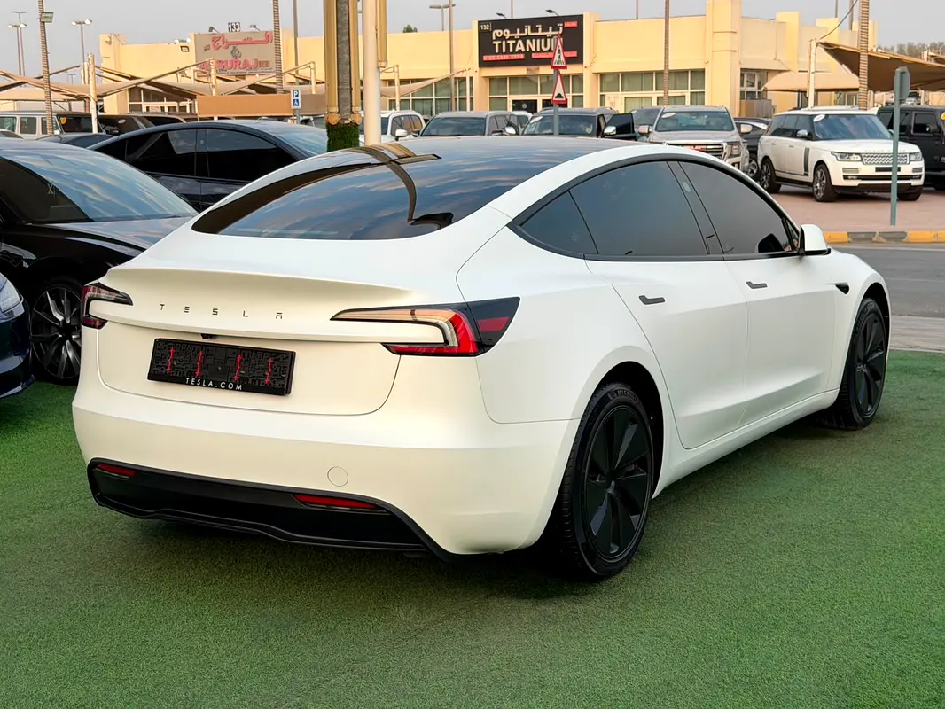 Tesla Model 3 2026