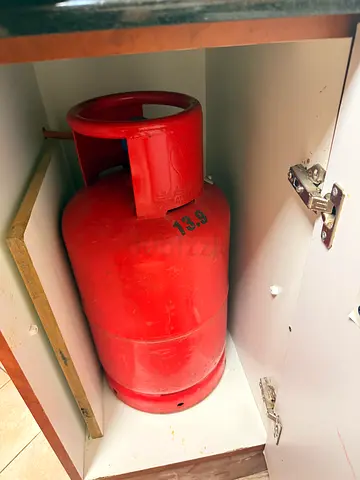 Red LPG Gas Cylinder with regulator - Used, Good Condition