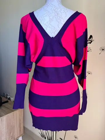 Dress / sweater colorful
