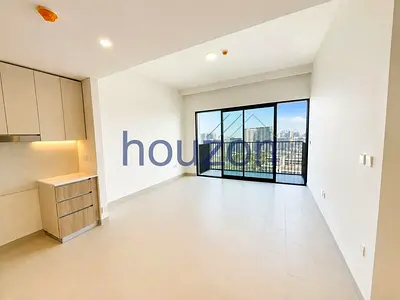 Pool and Park view | Brand New 1BR | Vacant