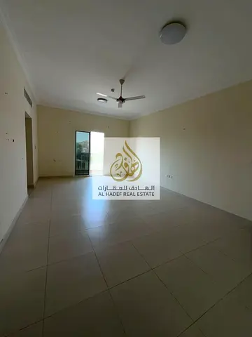 🌟 A comfortable family apartment in a prime location in Al Rawda 1, directly behind Al Hamidiya Police Station, with a convenient layout and excellen