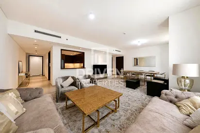 Large layout | Boulevard View | Vacant Furnished