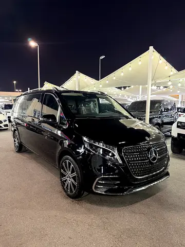 Mercedes-Benz V-Class V 250 2024 GCC Specs | Brand New Luxury Van