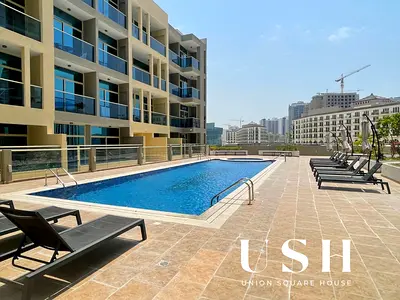 POOL | MODERN LIVING | PRIME LOCATION