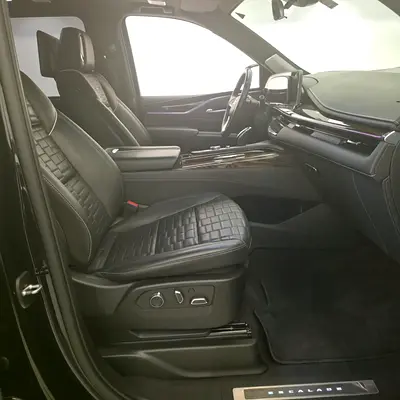 2024 Cadillac ESCALADE — миниатюра 14