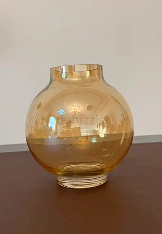 glass decorative vase