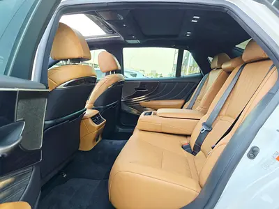 2020 Lexus LS-SERIES thumbnail 8