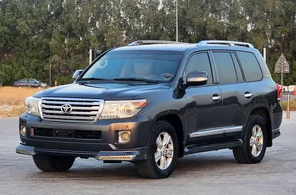 Toyota Land Cruiser GXR 2013 | GCC Specs | V8 Engine