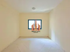 10 Days Free Spacious 1bhk apartment with balcony full family building
