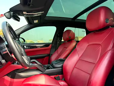 2020 Porsche CAYENNE — миниатюра 16