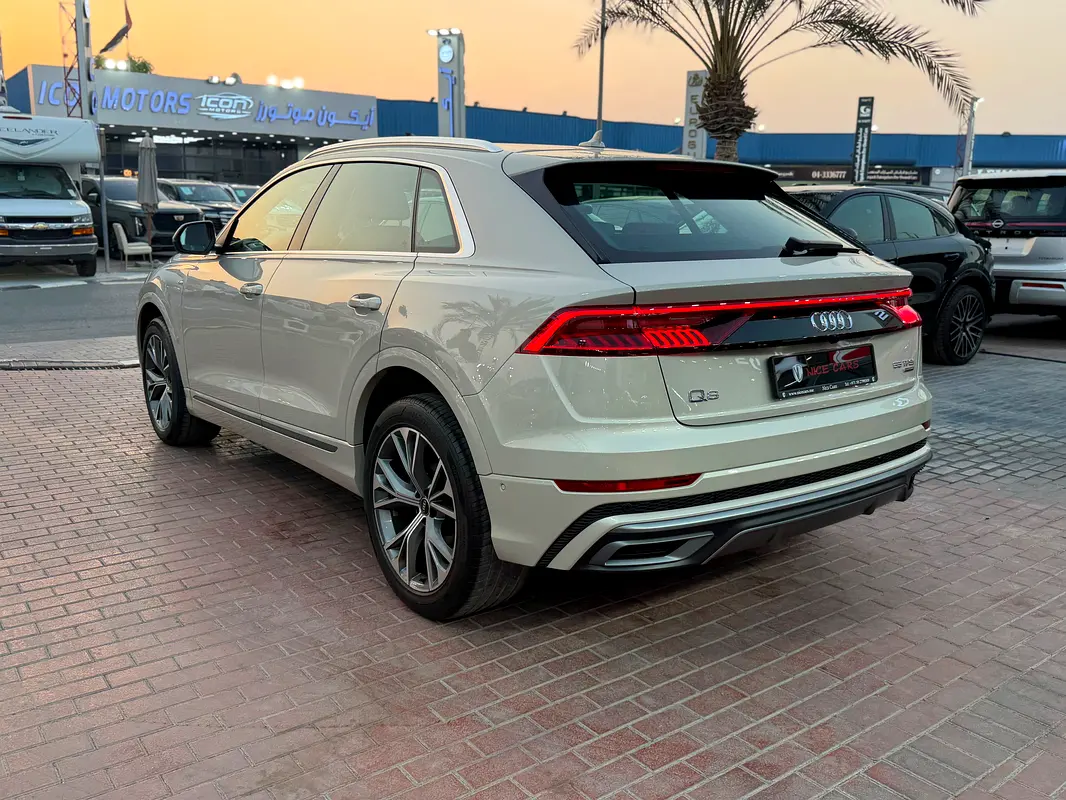 Audi Q8 2023