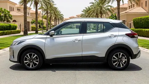 2022 Nissan KICKS 照片 3