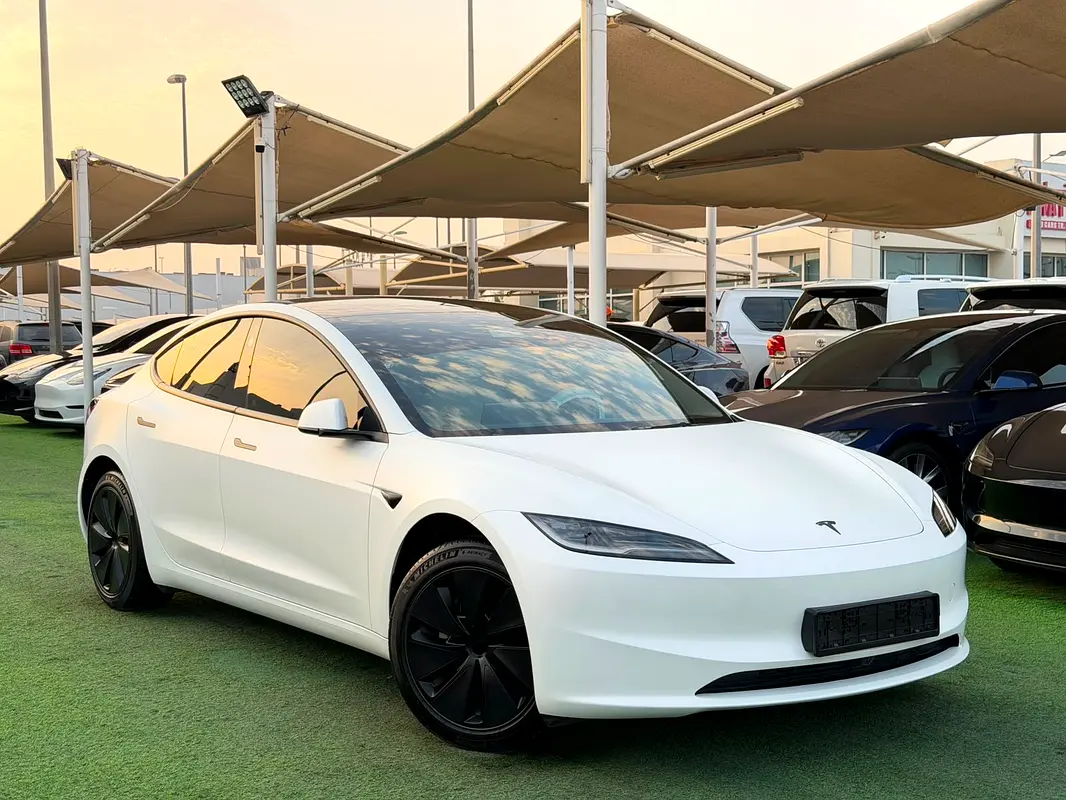 Tesla Model 3 2026