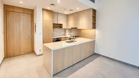 PRIME LOCATION | MODERN LIVING | SPACIOUS LAYOUT